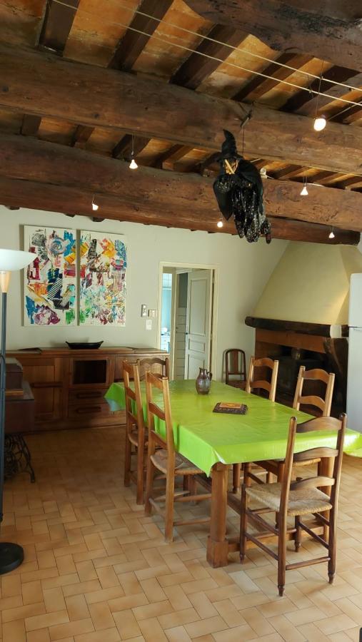Le Mas Des Sorcieres - Maison D'Hotes Valréas Dış mekan fotoğraf